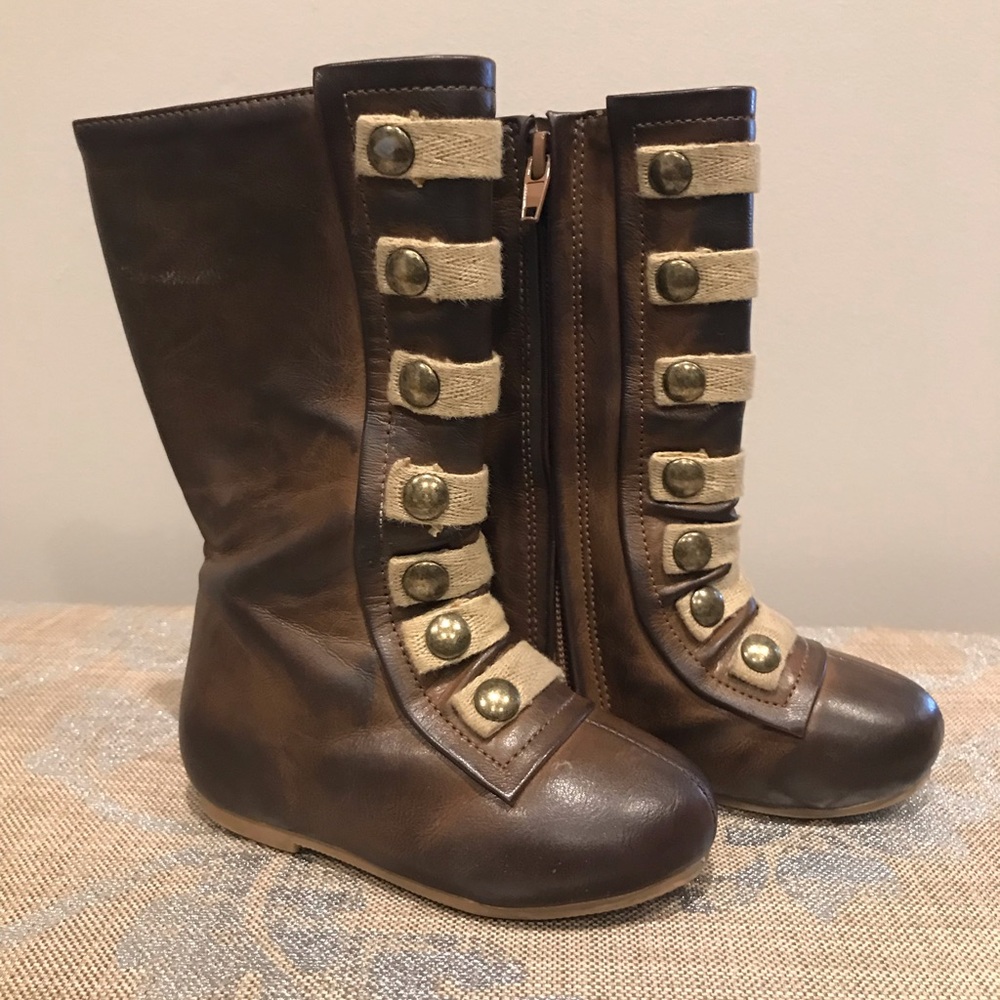 Joyfolie Leather Boots, size 4, LIKE NEW